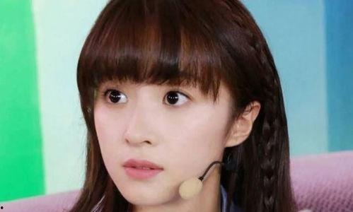 娱乐吃瓜经纪人小花,揭秘娱乐圈吃瓜达人背后的故事 第2张 娱乐吃瓜经纪人小花,揭秘娱乐圈吃瓜达人背后的故事 第2张